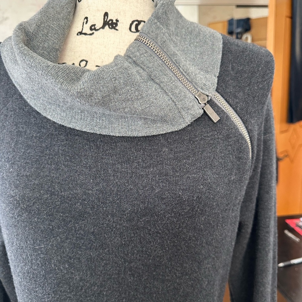 Cynthia Rowley knit cowl neck sweater dress.Size M - Picture 5 of 11